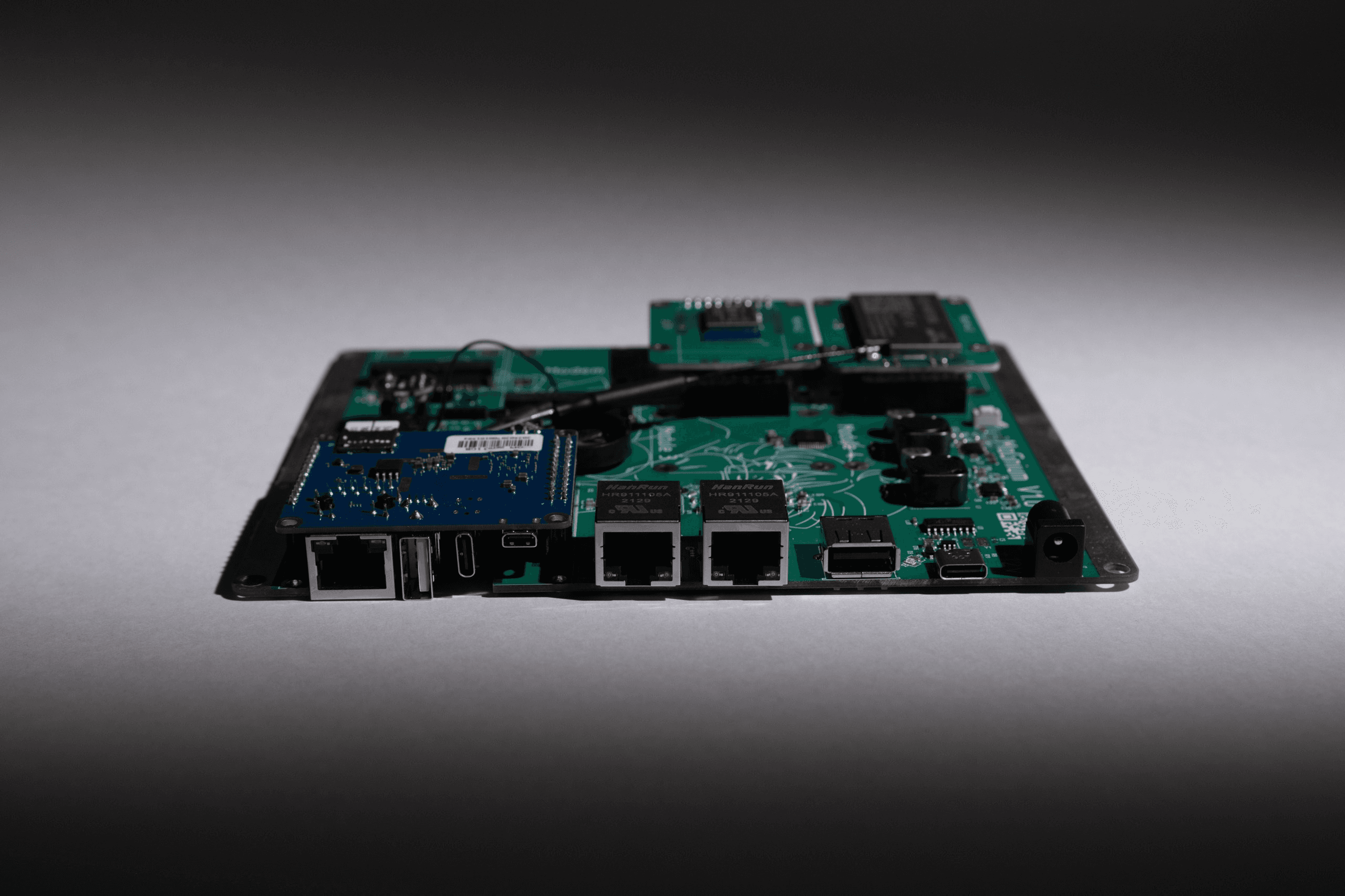Magnium — IoT Router
